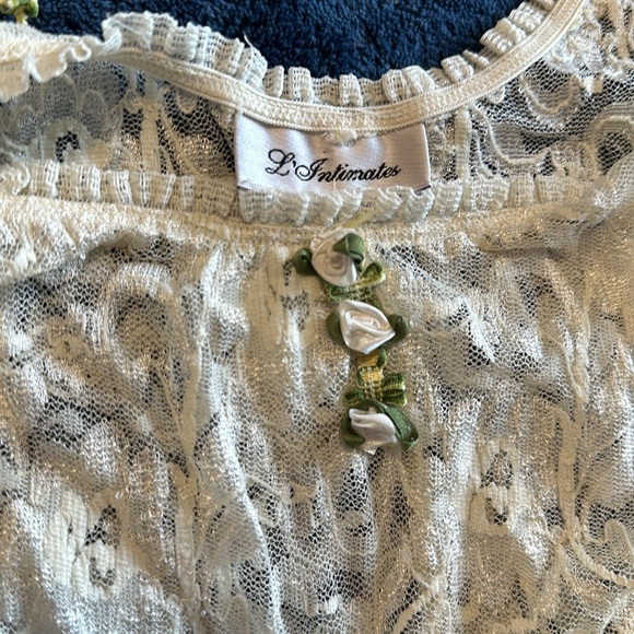 L’Intimates coquette white lace tank top - Picture 3 of 4